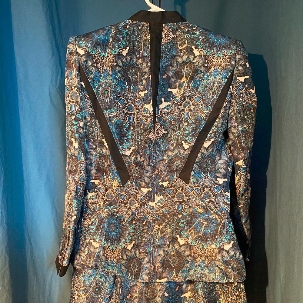 Wet-look Mandala Jacket & Shorts